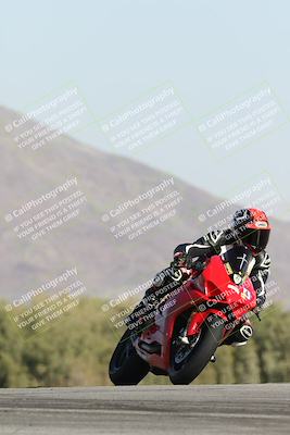 media/Dec-01-2025-Moto Forza (Mon) [[2daa91e15f]]/2-Intermediate Group/Session 2 Turn 9 Entry/